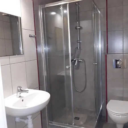 Magda Проживание в семье